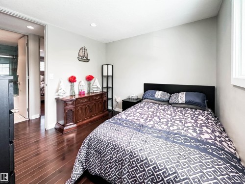 71 Lancaster Crescent, St. Albert, AB - Indoor Photo Showing Bedroom