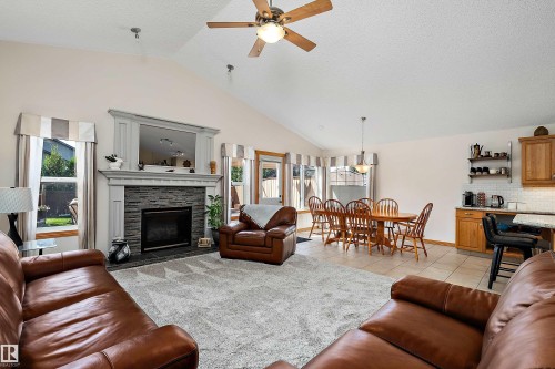 1 Linksview Cl, Spruce Grove, AB - Indoor Photo Showing Living Room With Fireplace
