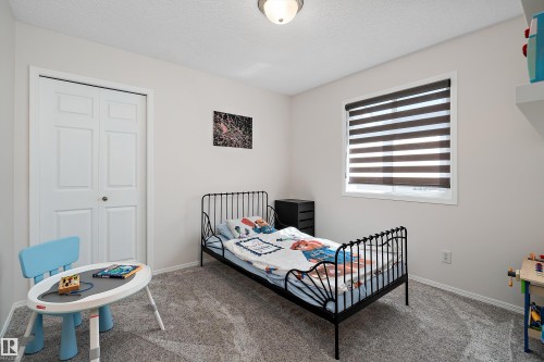 1 Linksview Cl, Spruce Grove, AB - Indoor Photo Showing Bedroom