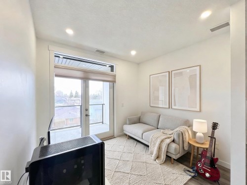 #310 11503 76 Av Nw, Edmonton, AB - Indoor Photo Showing Other Room