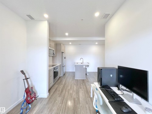 #310 11503 76 Av Nw, Edmonton, AB - Indoor Photo Showing Office