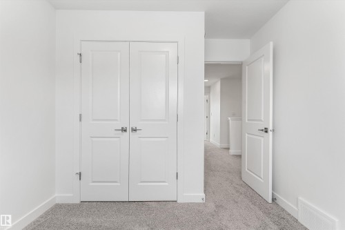 20808 40 Avenue Nw, Edmonton, AB - Indoor Photo Showing Other Room