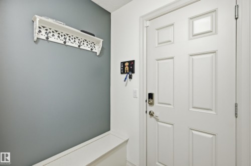 49 Navajo Ln, Fort Saskatchewan, AB - Indoor Photo Showing Other Room