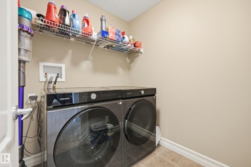49 Navajo Ln, Fort Saskatchewan, AB - Indoor Photo Showing Laundry Room