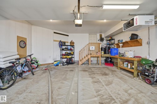 49 Navajo Ln, Fort Saskatchewan, AB - Indoor Photo Showing Garage