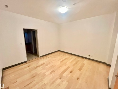 #212 10009 102 Av Nw, Edmonton, AB - Indoor Photo Showing Other Room