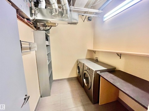 #212 10009 102 Av Nw, Edmonton, AB - Indoor Photo Showing Laundry Room