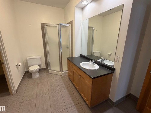 #212 10009 102 Av Nw, Edmonton, AB 
