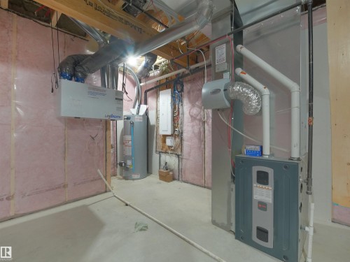 2928 1 Avenue Sw, Edmonton, AB - Indoor Photo Showing Basement
