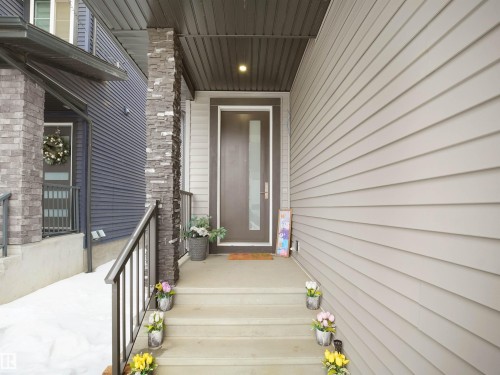 2928 1 Avenue Sw, Edmonton, AB - Outdoor With Exterior