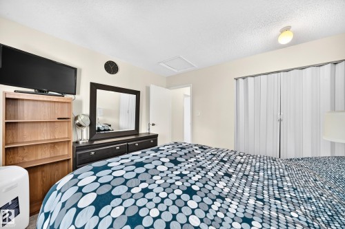 Additional content - #22 3812 20 Av Nw, Edmonton, AB - Indoor Photo Showing Bedroom