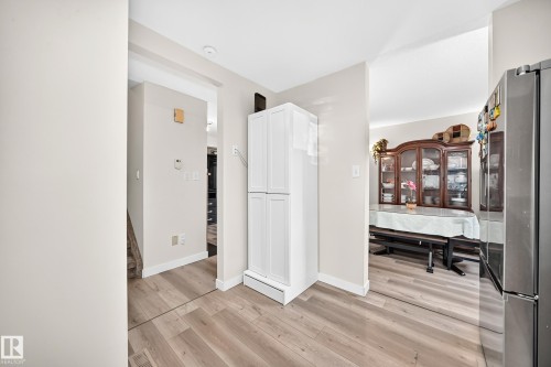 Additional content - #22 3812 20 Av Nw, Edmonton, AB - Indoor Photo Showing Other Room