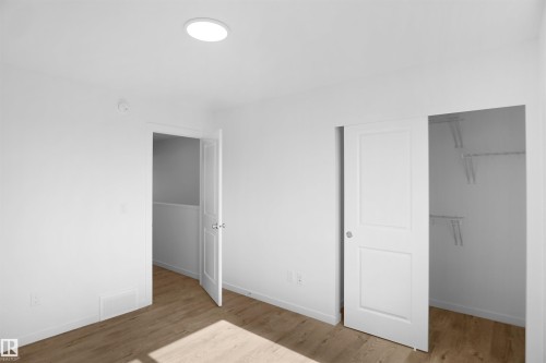 #48 1009 Cy Becker Rd Nw, Edmonton, AB - Indoor Photo Showing Other Room