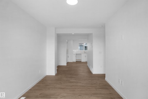 #48 1009 Cy Becker Rd Nw, Edmonton, AB - Indoor Photo Showing Other Room