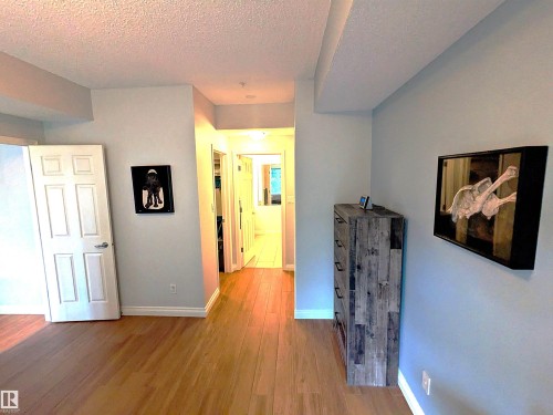 #302 9811 96A St Nw, Edmonton, AB - Indoor Photo Showing Other Room
