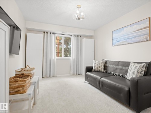 #223 9008 99 Av Nw, Edmonton, AB - Indoor
