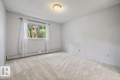 #202 8503 108 St Nw, Edmonton, AB - Indoor Photo Showing Other Room