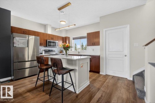 #76 3010 33 Av Nw, Edmonton, AB - Indoor Photo Showing Kitchen With Upgraded Kitchen