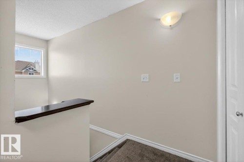 #76 3010 33 Av Nw, Edmonton, AB - Indoor Photo Showing Other Room