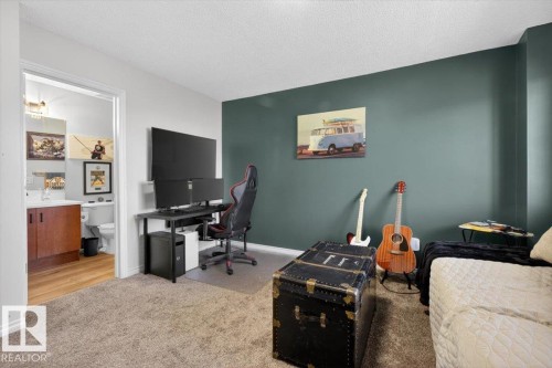 #76 3010 33 Av Nw, Edmonton, AB - Indoor