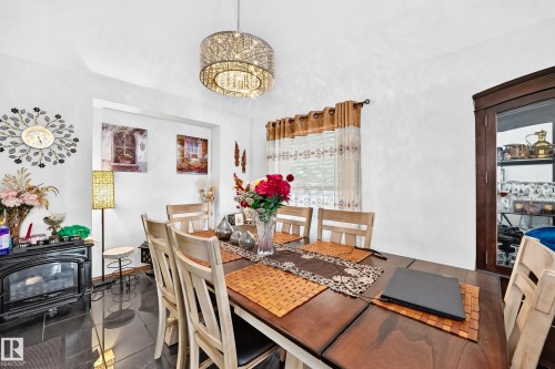 6 Atkinson Place, St. Albert, AB - Indoor Photo Showing Dining Room