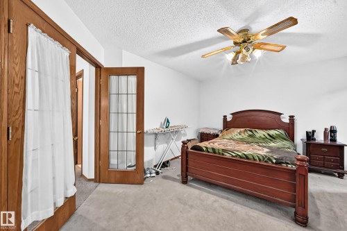 6 Atkinson Place, St. Albert, AB - Indoor Photo Showing Bedroom