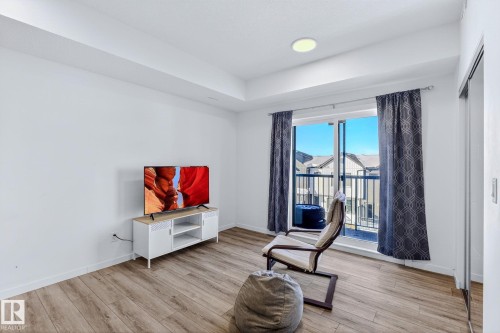 #301 864 Secord Bv Nw, Edmonton, AB - Indoor