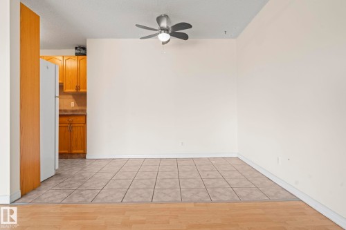 #204 2545 116 St Nw, Edmonton, AB - Indoor Photo Showing Other Room