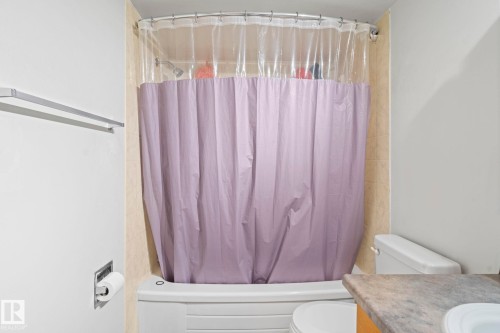 #204 2545 116 St Nw, Edmonton, AB - Indoor Photo Showing Bathroom
