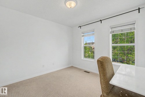 1754 Turvey Bend Bend Nw, Edmonton, AB - Indoor Photo Showing Office