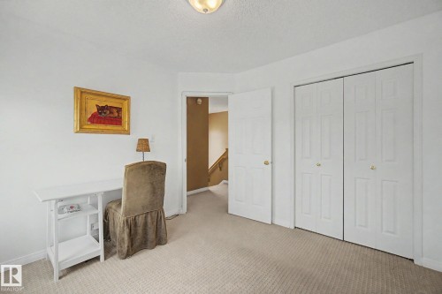 1754 Turvey Bend Bend Nw, Edmonton, AB - Indoor