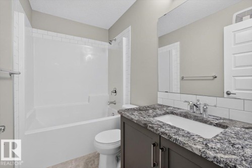 3885 Robins Crescent Nw, Edmonton, AB 