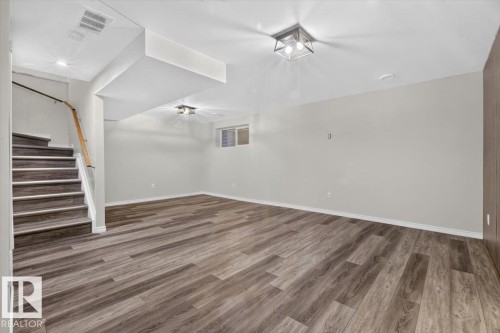 3885 Robins Crescent Nw, Edmonton, AB 