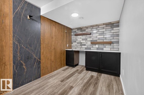 3885 Robins Crescent Nw, Edmonton, AB 
