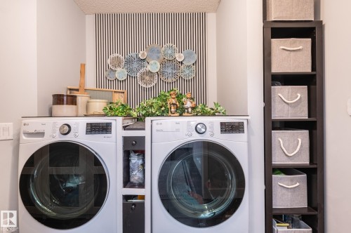 47 Landon Crescent, Spruce Grove, AB - Indoor Photo Showing Laundry Room