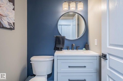 47 Landon Crescent, Spruce Grove, AB - Indoor Photo Showing Bathroom