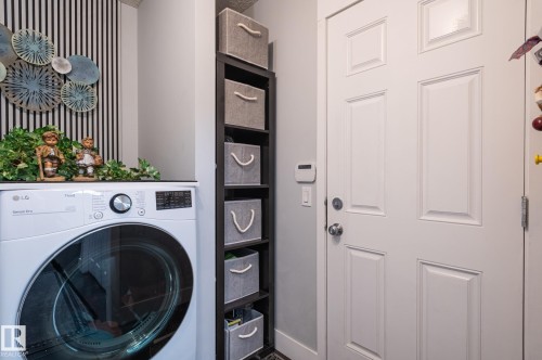 47 Landon Crescent, Spruce Grove, AB - Indoor Photo Showing Laundry Room