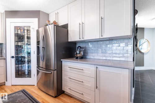 47 Landon Crescent, Spruce Grove, AB - Indoor Photo Showing Kitchen