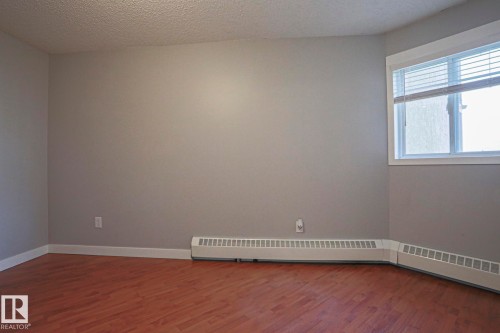 #208 6710 158 Av Nw, Edmonton, AB - Indoor Photo Showing Other Room