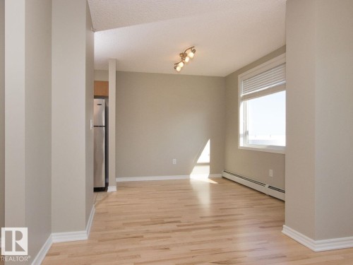 #1806 10303 105 St Nw, Edmonton, AB - Indoor Photo Showing Other Room