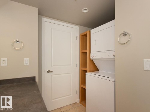 #1806 10303 105 St Nw, Edmonton, AB - Indoor Photo Showing Laundry Room