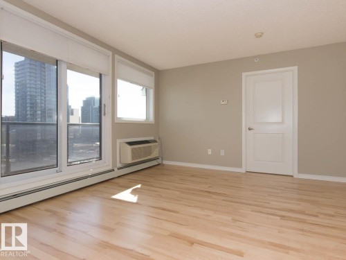 #1806 10303 105 St Nw, Edmonton, AB - Indoor