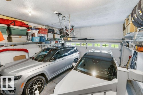 2 Enderby Crescent, St. Albert, AB - Indoor Photo Showing Garage