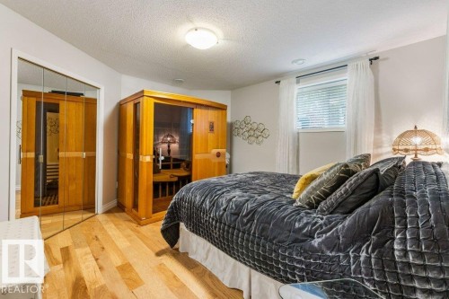 2 Enderby Crescent, St. Albert, AB - Indoor Photo Showing Bedroom