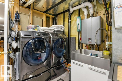 2 Enderby Crescent, St. Albert, AB - Indoor Photo Showing Laundry Room