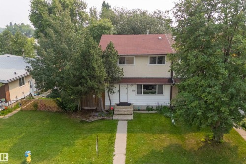 11439 39 Avenue Nw, Edmonton, AB - Outdoor