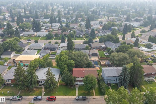 11439 39 Avenue Nw, Edmonton, AB - Outdoor With View