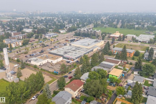 11439 39 Avenue Nw, Edmonton, AB - Outdoor With View