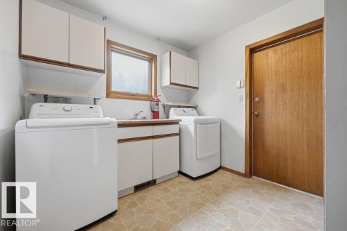 4140 147 Street Nw, Edmonton, AB - Indoor Photo Showing Laundry Room