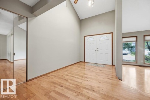 4140 147 Street Nw, Edmonton, AB - Indoor Photo Showing Other Room